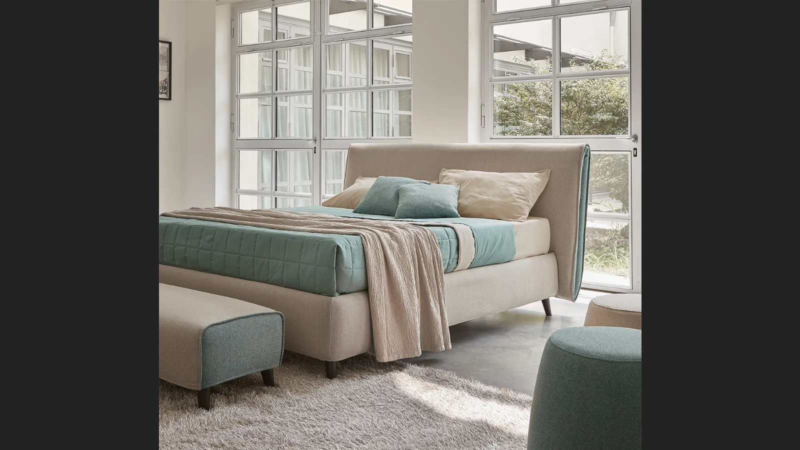 Letto in tessuto con testiera bicolore Carme di Rosini Night