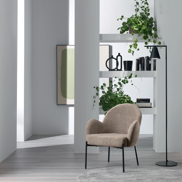 Poltroncina Malibu di Stones