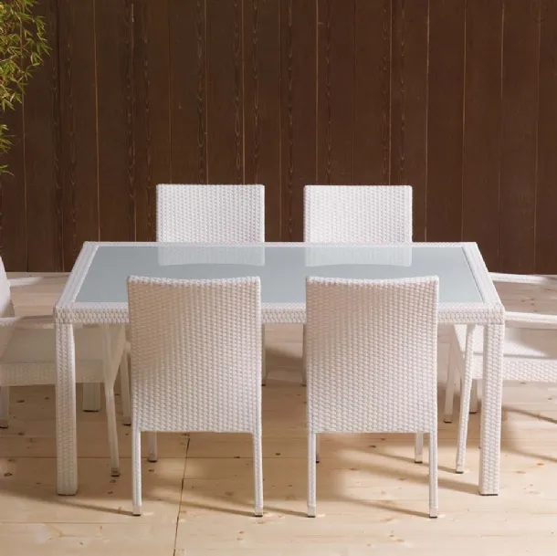 Tavolo Wicker Table in vetro bianco con struttura in alluminio rivestita in fibra di polipropilene intrecciata a mano di La Seggiola